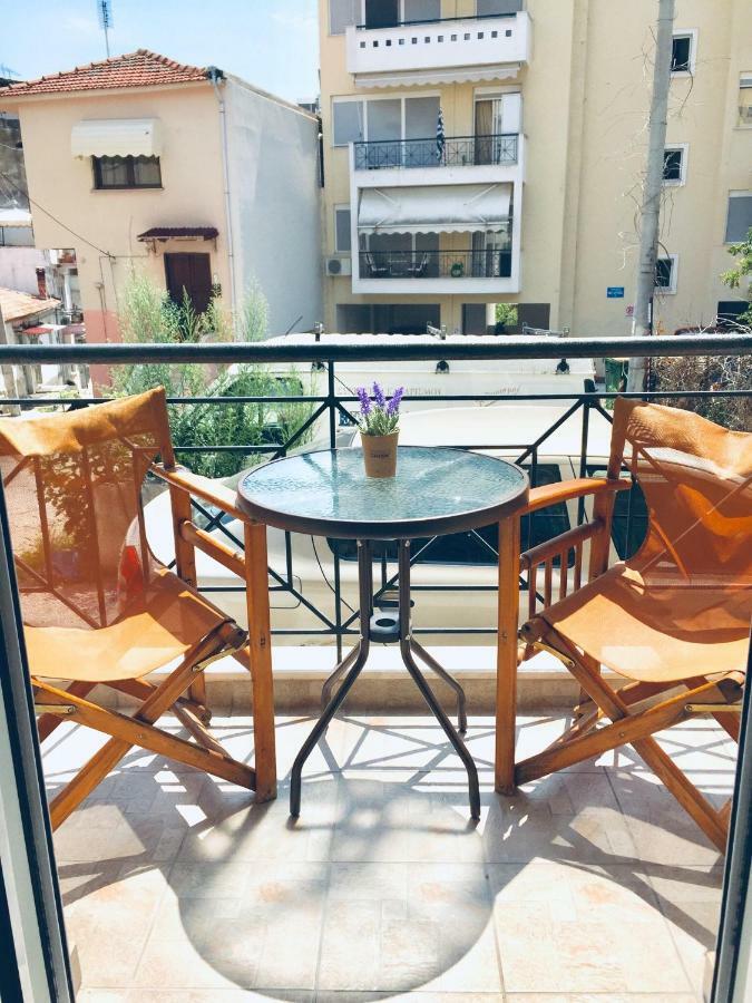 Minimal Apartment Center Kavala Bagian luar foto