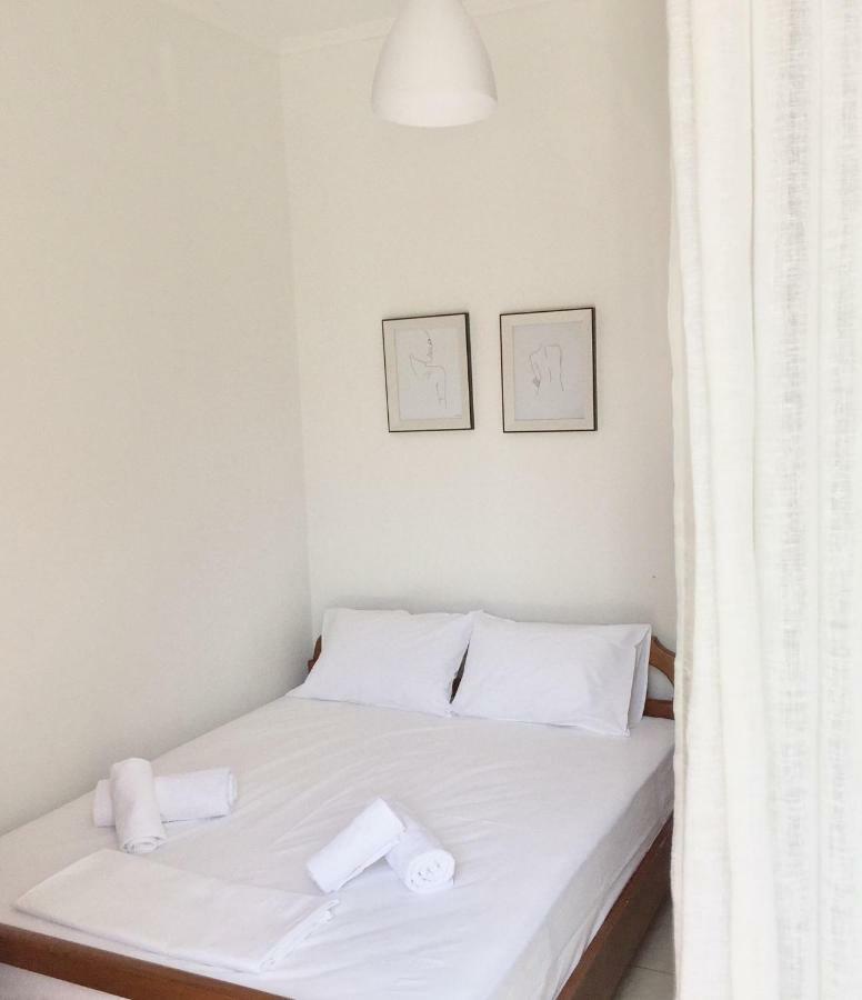 Minimal Apartment Center Kavala Bagian luar foto