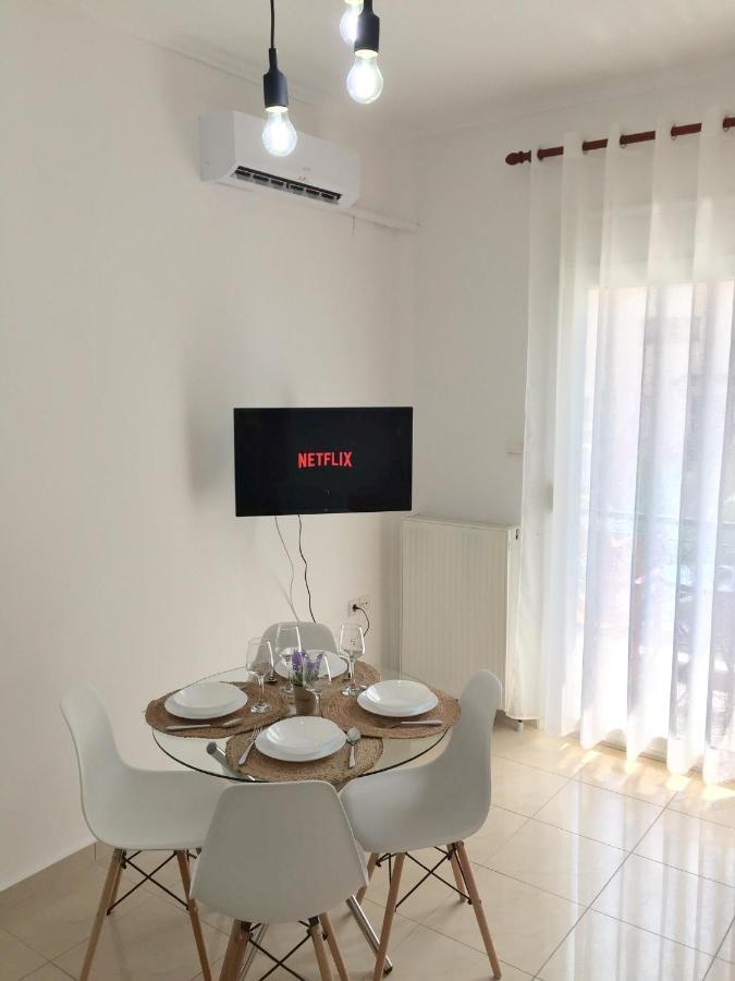 Minimal Apartment Center Kavala Bagian luar foto